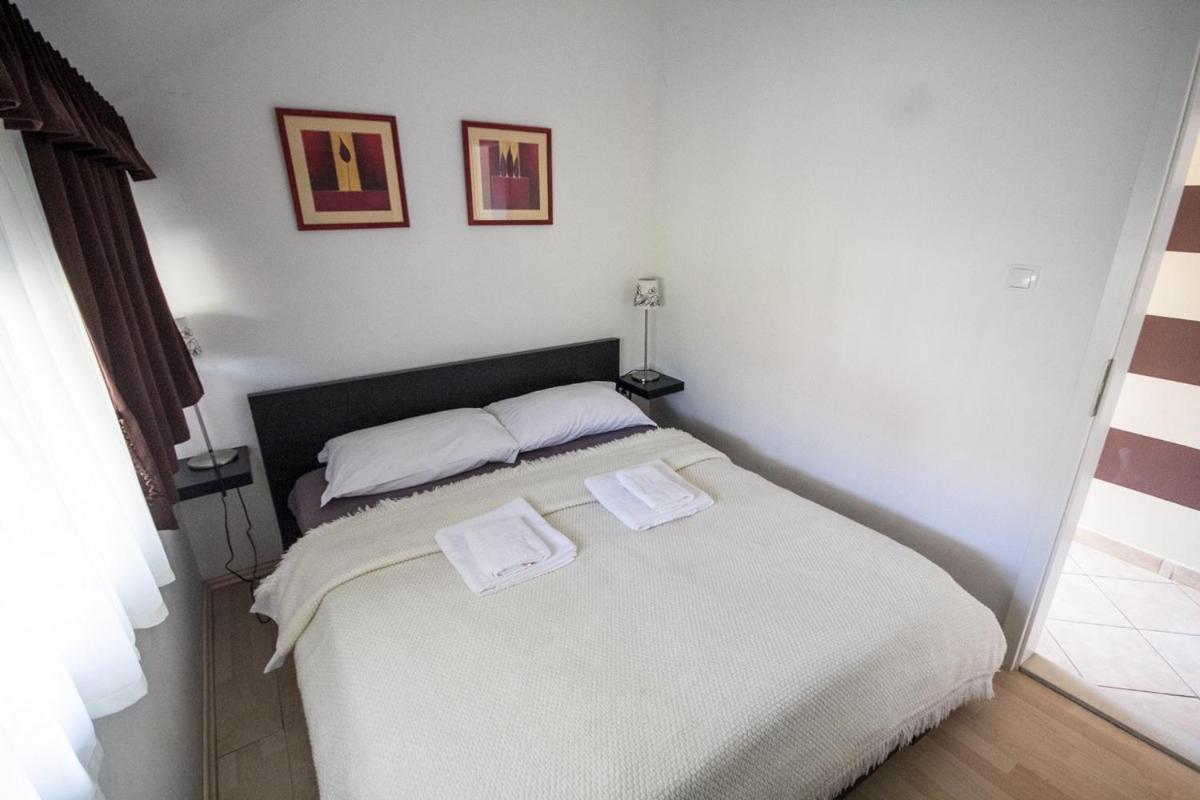 Apartment Katoro Umago Esterno foto